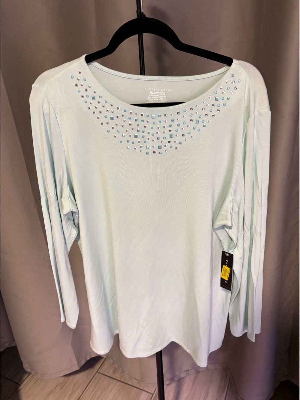 Investments Essentials Women's Light Blue Embellished Long Sleeve Top XL